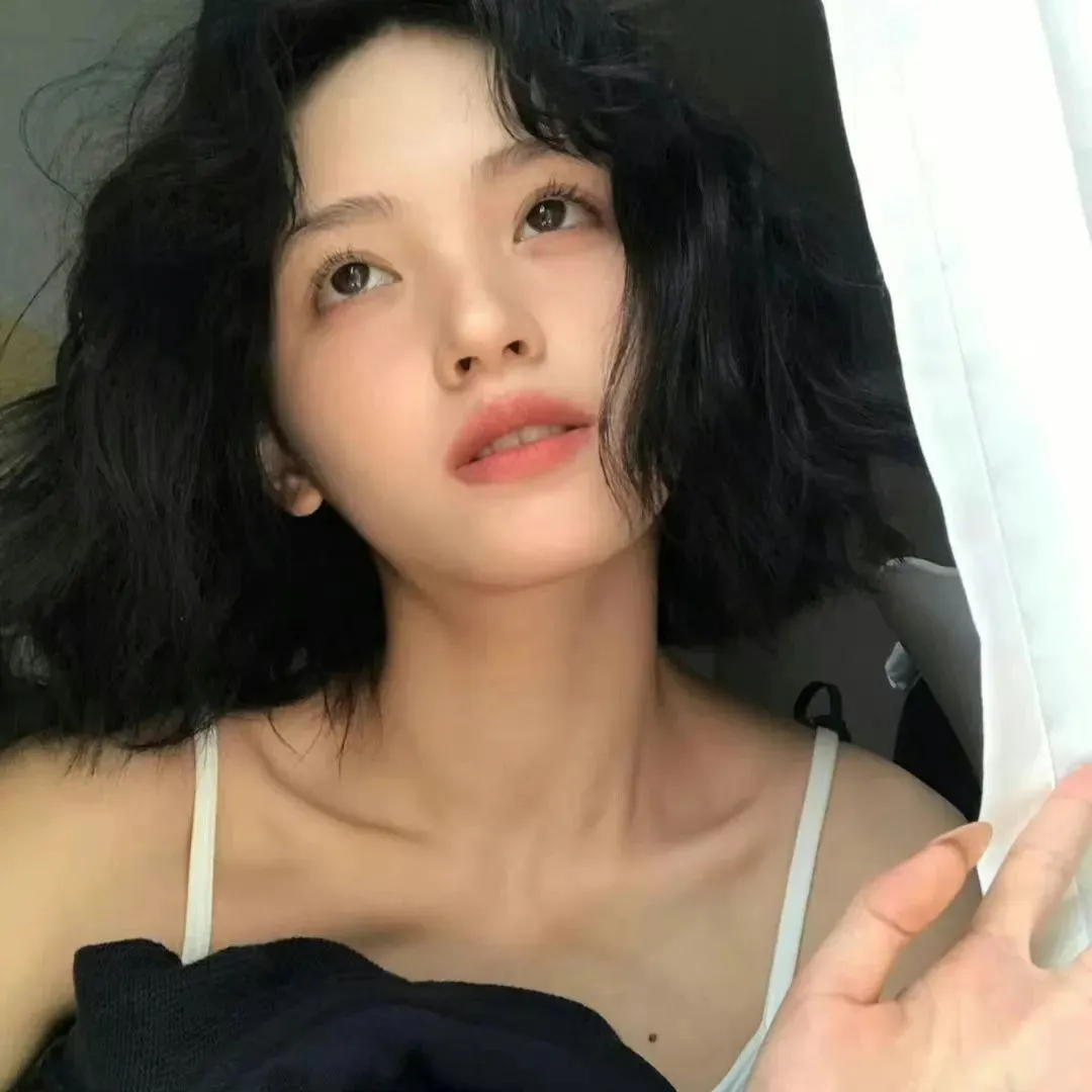 精品时尚穿搭视频 - 高清画质完美体验
